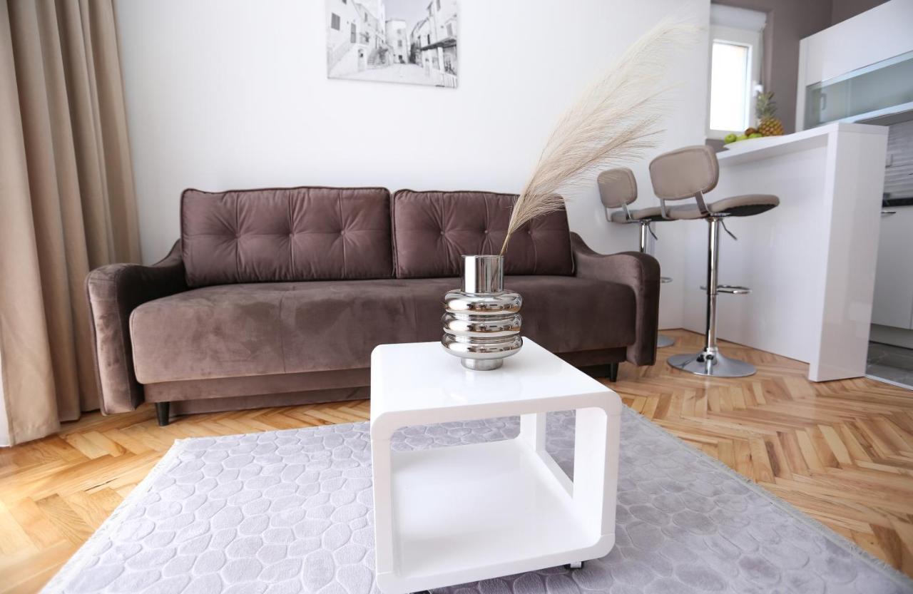 Apartmani Guto بودْسْتغانا المظهر الخارجي الصورة